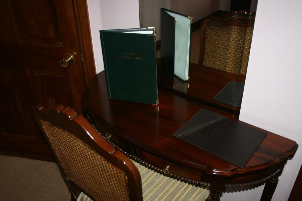 Avarest Bunratty B&B Shannon Pokoj fotografie